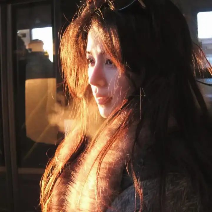 鲁卜哈利沙漠:非洲的女人